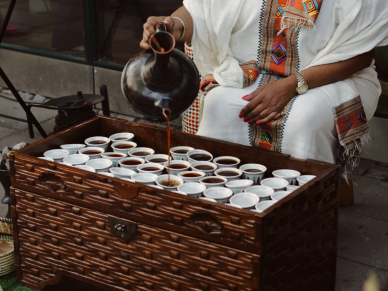 Kolem světa, příprava kávy, Afrika