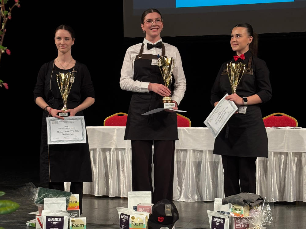 Barista Junior
Polička
